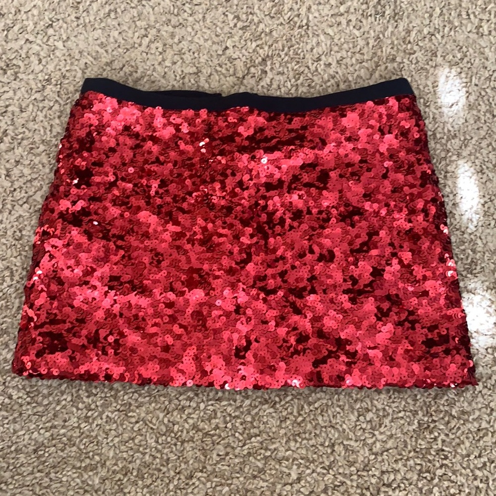 BETSEY JOHNSON red sequin miniskirt